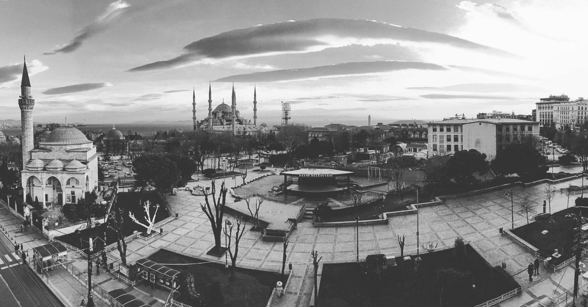 Esra Sultan Petrol Hotel Estambul Exterior foto