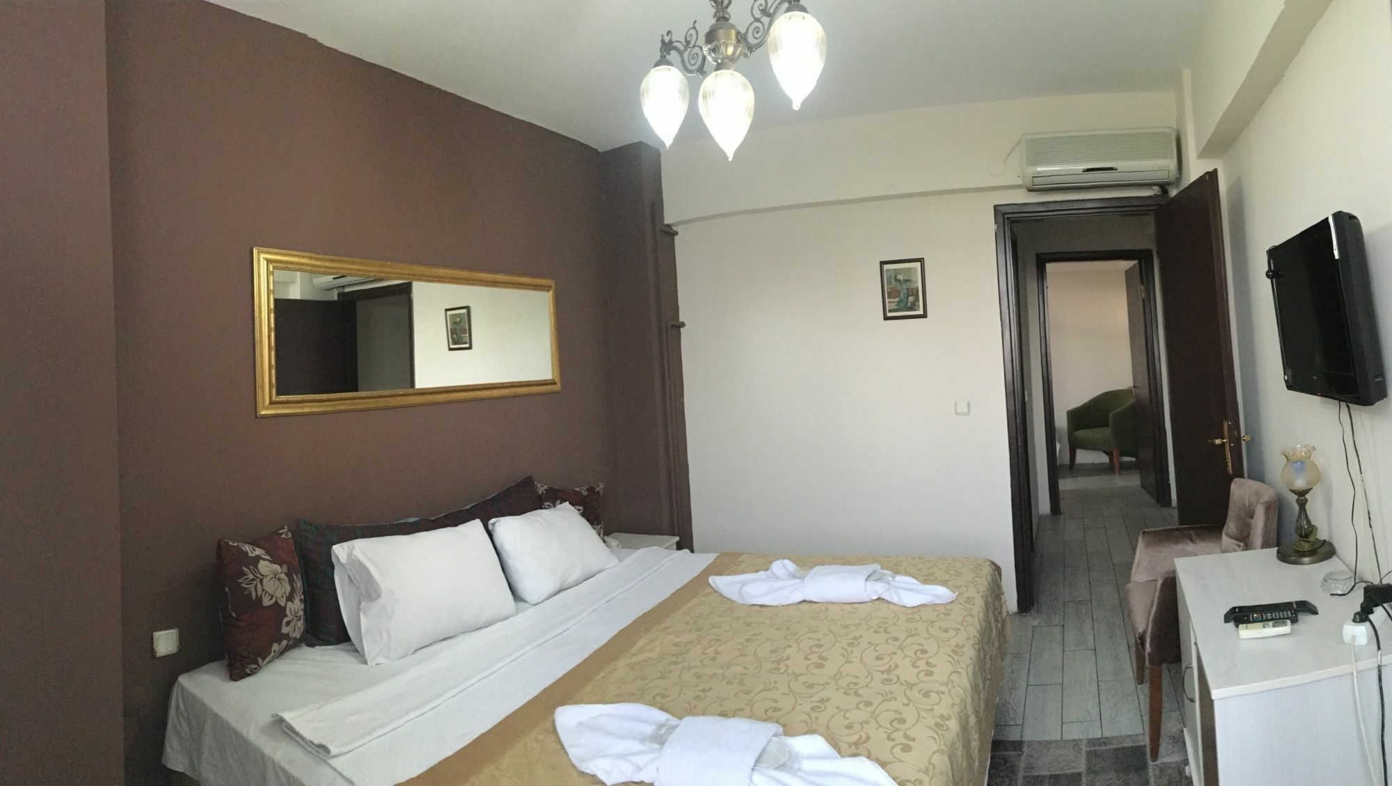 Esra Sultan Petrol Hotel Estambul Exterior foto